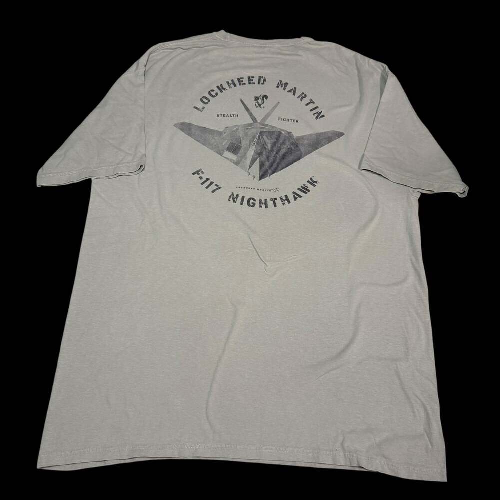 Malibu Shirts Lockheed Martin F-117 Nighthawk Stealth Fighter Graphic T-Shirt XL